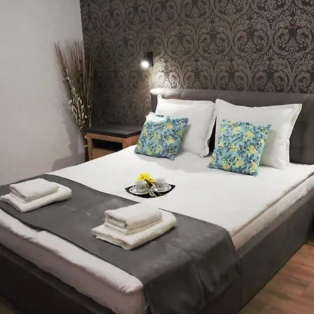 Apartment Verdana -топ център Varna